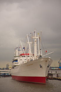 开云网页-3-1！超级射手双响10轮13球，12.1亿战舰掀翻大黑马重返前二，超级射手游戏